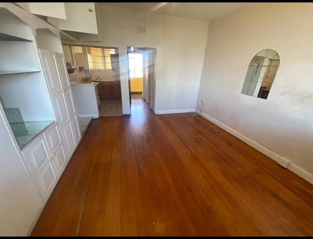 1 BEDROOM PROPERTY TO RENT IN NORTH BEACH